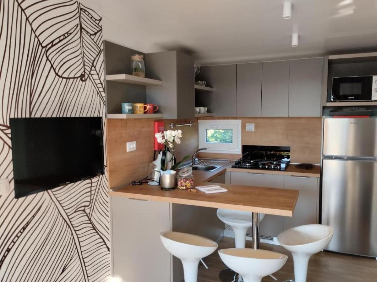 Mobile Home Katja Баньоле Екстер'єр фото